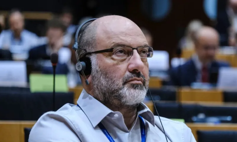 Σάκης Αρναούτογλου: Αστάθεια με μπόρες, «φουντώνει» την Παρασκευή – Ζέστη από την επόμενη εβδομάδα