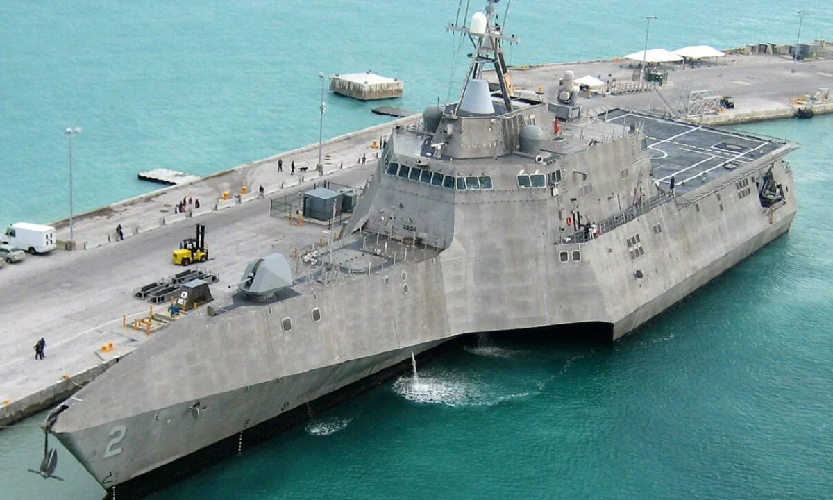 LCS για το Πολεμικό Ναυτικό: “Ευκαιρία” ή βάρος; – Γιατί δεν εγκαταλείπεται το σενάριο των αμερικανικών φρεγατών χαμηλής επιβιωσιμότητας