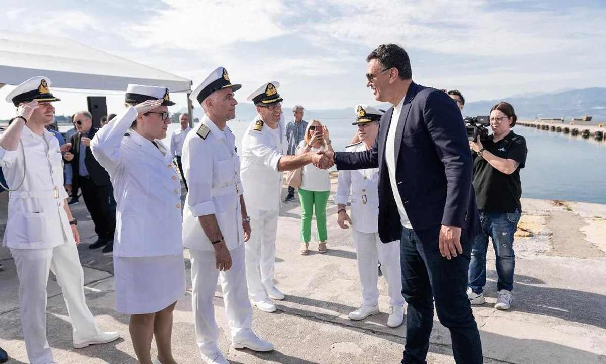 Ο υπουργός Ναυτιλίας (Κικίλιας) νομίζει ότι το στενό του Ορμούζ είναι το Σουέζ
