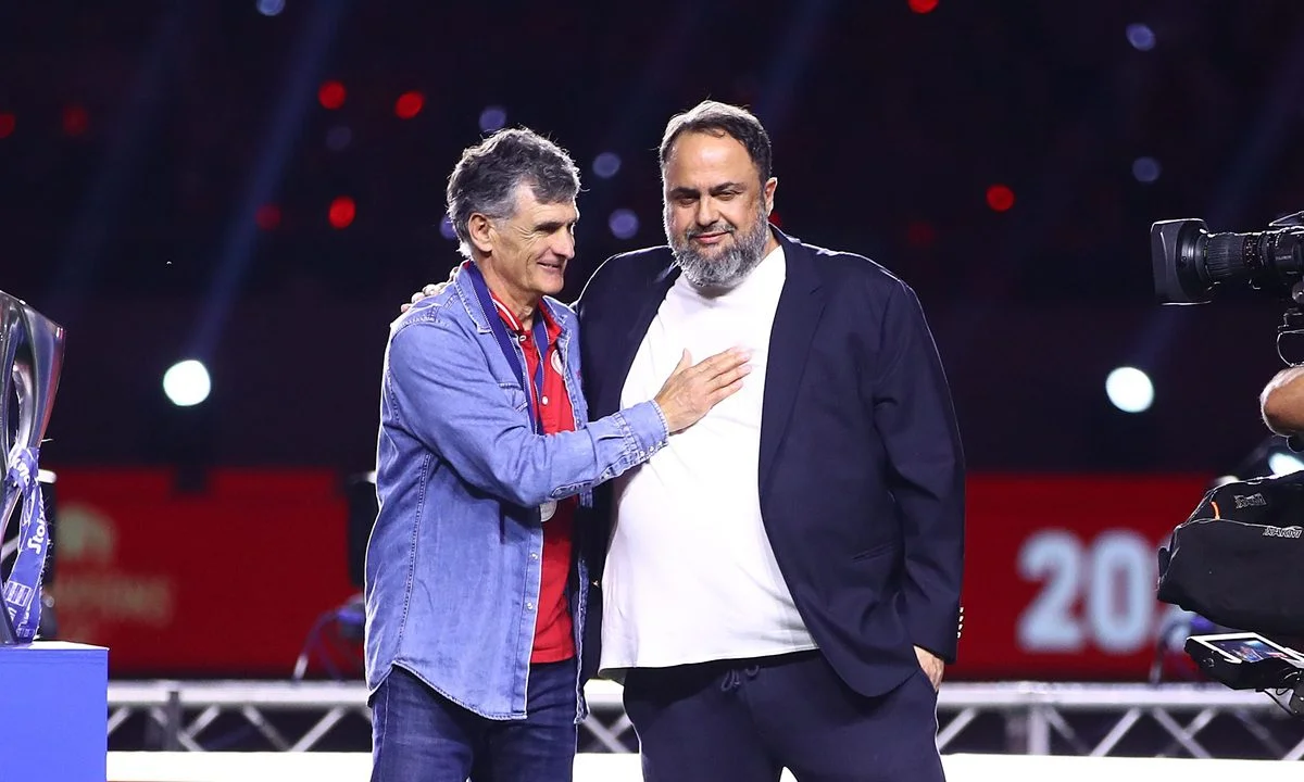 Κλείνει το deal με μέσο ο Ολυμπιακός!