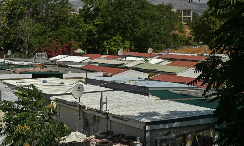 Μόλις η κυβέρνηση φτιάξει hot spot στην Εκάλη και το Πανόραμα, τότε θα βρίσκεται κοντά στη λύση του μεταναστευτικού