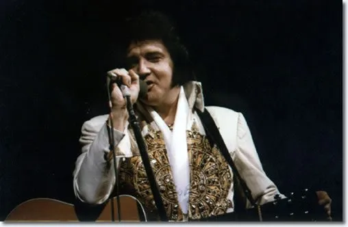 Σαν σήμερα η τελευταία εμφάνιση του Elvis Presley λίγο πριν το τέλος