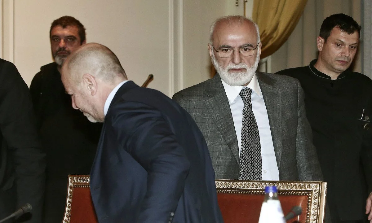 ΠΑΟΚ και Παναθηναϊκός είχαν συμφωνήσει με στοιχηματική εταιρία, η οποία όμως φαίνεται πως δεν μπορεί να πάρει άδεια λειτουργίας στην Ελλάδα και χάνουν πολλά εκατομμύρια!