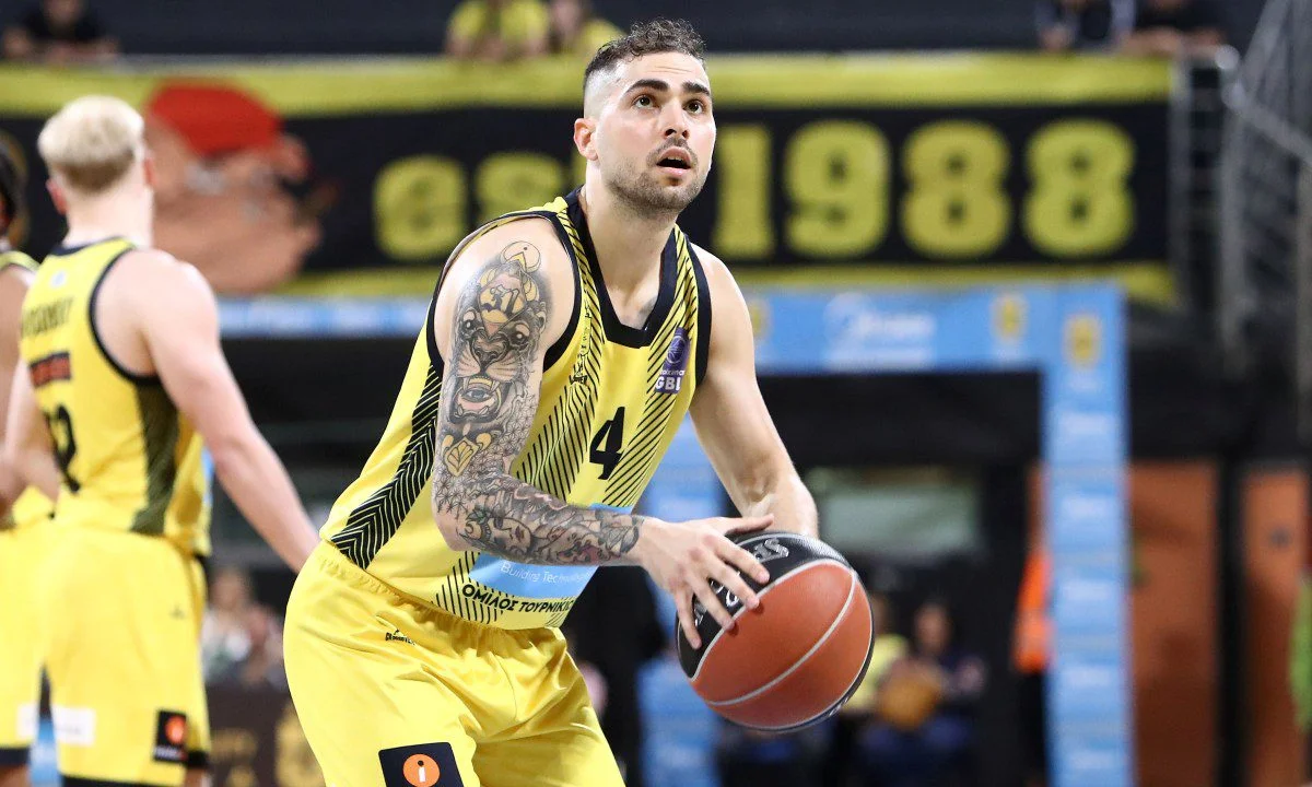 Ψάχνει ένα franchise player ο Άρης στη νέα εποχή και ο Βασίλης Τολιόπουλος θα ήταν ο ιδανικός για αυτό τον ρόλο…