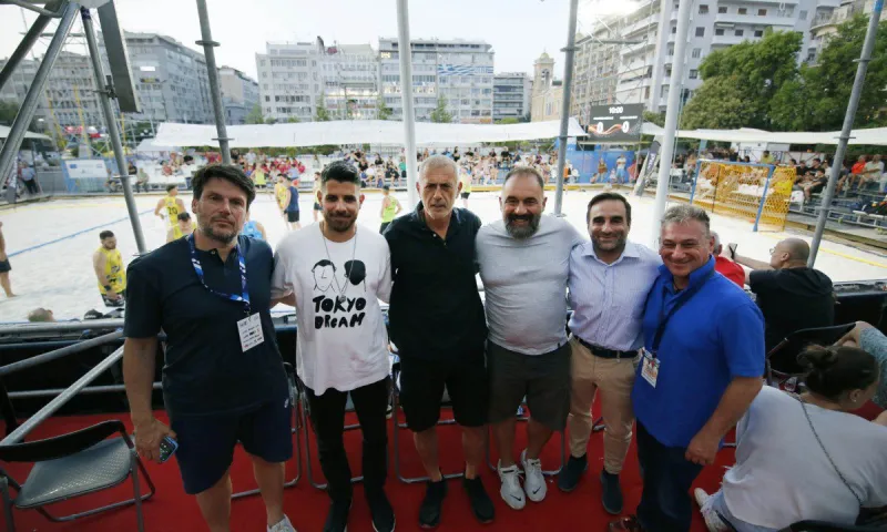 Θανάσης Ζαννιάς: Ο Δήμος Πειραιά πρωταγωνιστεί στις αθλητικές διοργανώσεις πόλης – Συγχαρητήρια στην ΟΧΕ