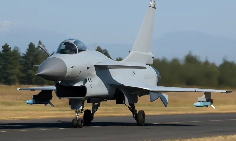 Το Ιράν ψάχνει μαχητικά J-10C από την Κίνα – Σε νέο δόγμα η Τεχεράνη