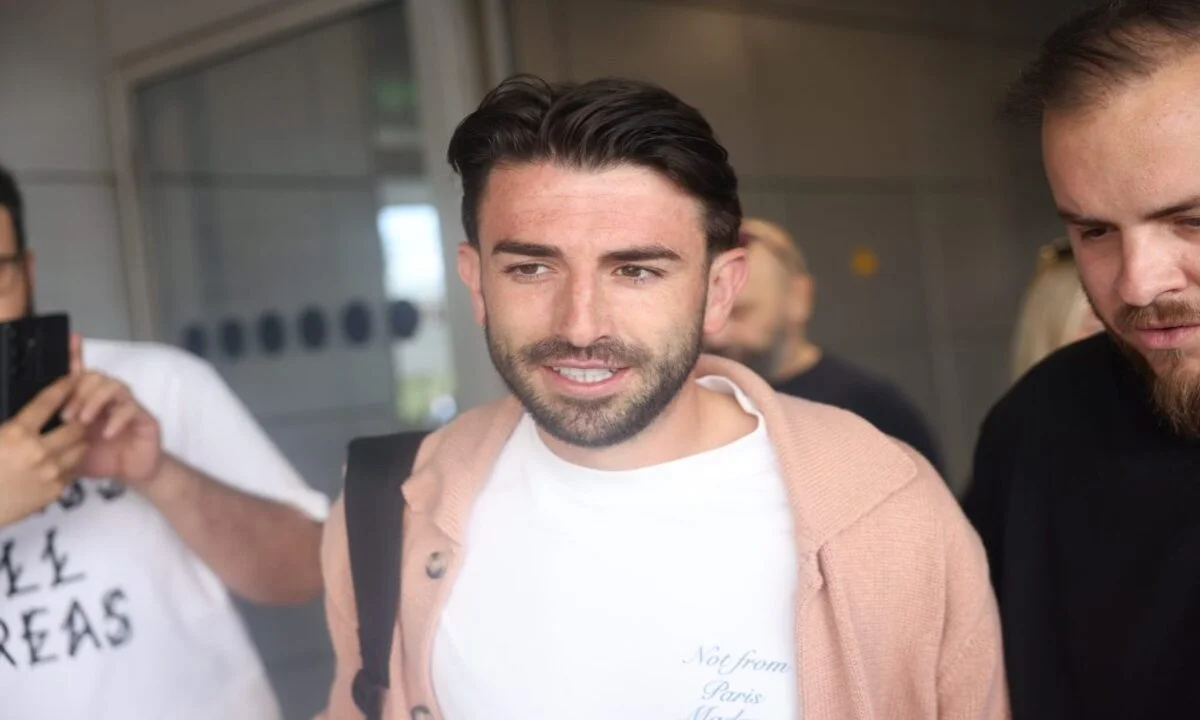 Η αντίδραση του Τέιλορ που ουσιαστικά ήταν και η… υπογραφή του στο συμβόλαιο που του προσέφερε ο ΠΑΟΚ.