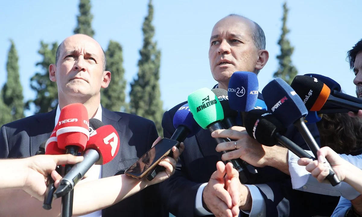 Τη δική του προσπάθεια κάνει ο Ολυμπιακός για να πάρει τον Βασίλιε Μίσιτς. Πέρα από τον Σέρβο, όμως, ετοιμάζει και ένα ακόμη χτύπημα