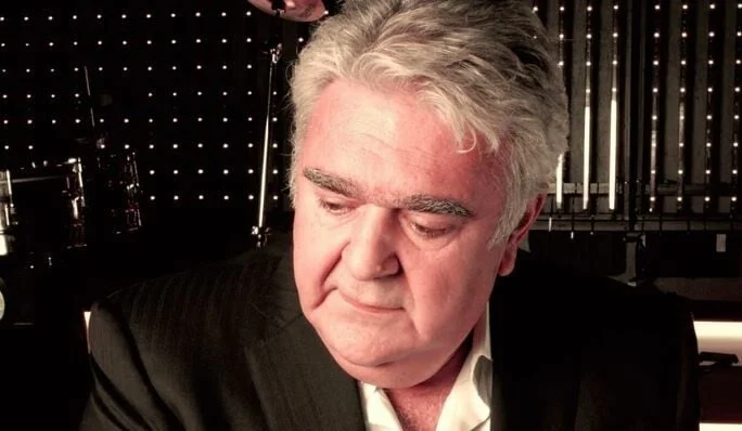 Πασχάλης Τερζής: Η ζωή του όλη μέσα σε τρία λεπτά