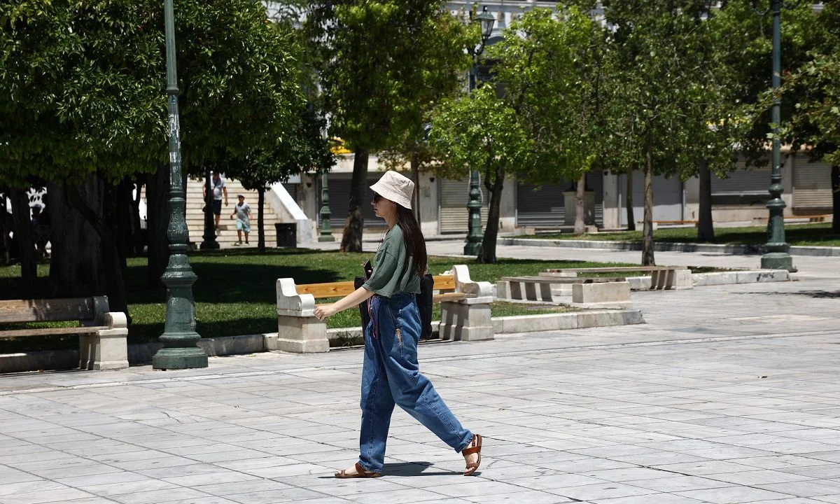 Έρχεται ισχυρό κύμα καύσωνα: Στους 43°C ο υδράργυρος