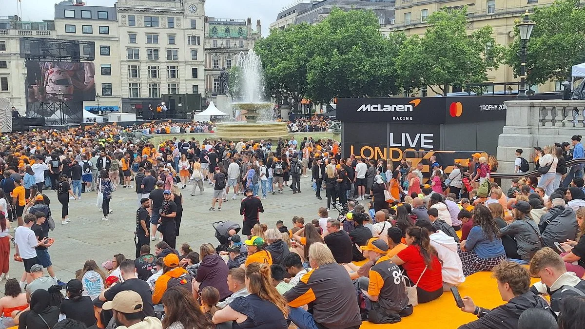 Αποκλειστικές δηλώσεις στον ΟΠΑΠ από το McLaren Racing Live στο Λονδίνο