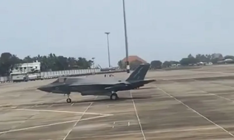 Βρετανικό F-35B πληρώνει ακριβά κανονικά... πάρκινγκ στην Ινδία