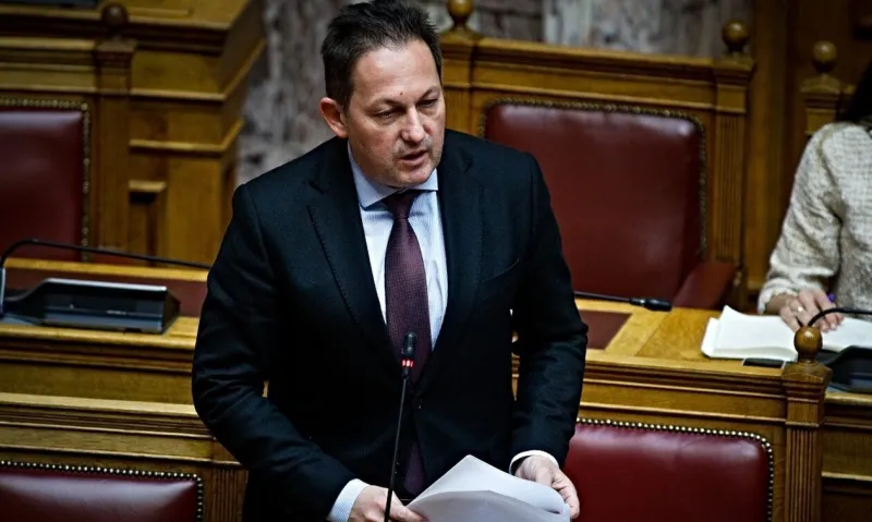 Λιβύη: Μέχρι και ο Πέτσας κατακρίνει τη φοβικότητα Γεραπετρίτη - «Να σκληρύνουμε τη στάση μας – Δεν νοείται να απαντάμε μέσω πηγών»