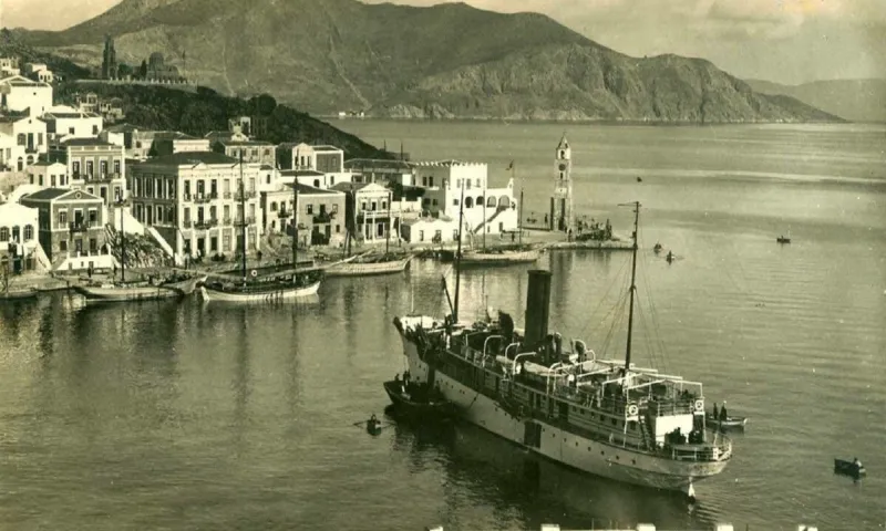 Οι θάλασσες μας χώρισαν: Η διπλή ζωή του Παύλου!