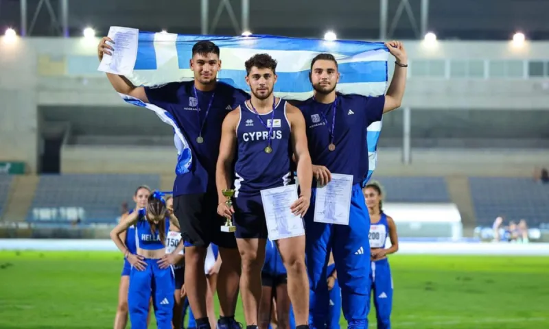 Διεθνής Λάμψη στη Σφυροβολία: Δεύτερος ο Αποστολάκος με 71,80 μ., τεράστια πρόοδος από Κασσαβήτα