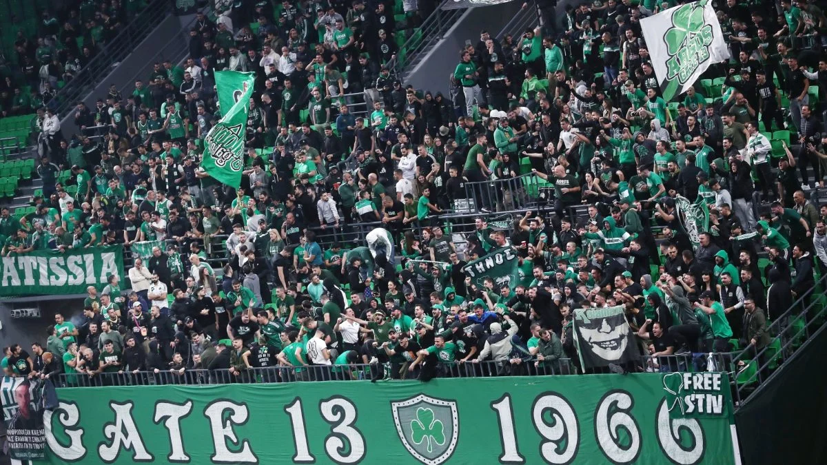 Όταν οι φίλαθλοι του Παναθηναϊκού αποθέωσαν τον αντίπαλο με ένα τραγούδι