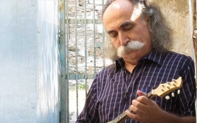 Τέτοια μέρα, πριν 5 χρόνια έφυγε ο ωραίος Αγάθωνας