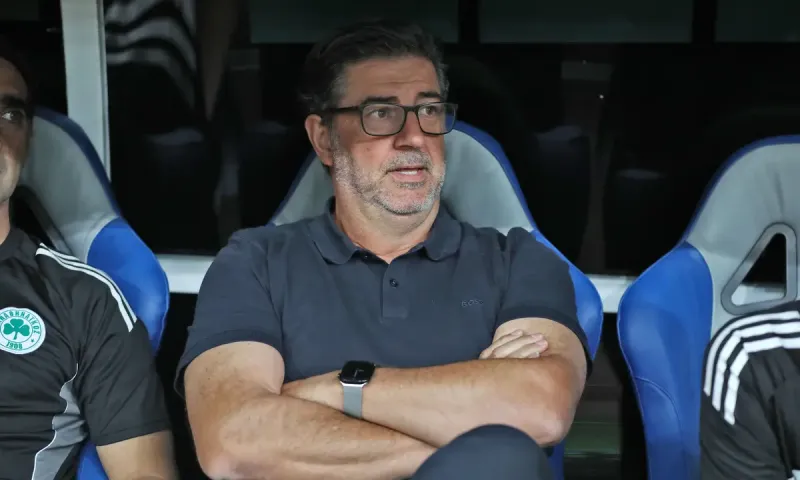 Παναθηναϊκός: Ο Βιτόρια θέλει δύο μπακ!