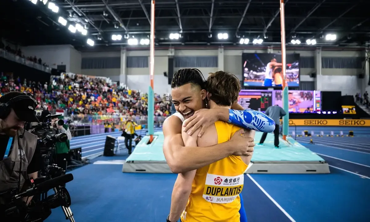 Ο Αρμάντ Ντουπλάντις κατέρριψε για ακόμα μια φορά το παγκόσμιο ρεκόρ στο επί κοντώ με 6,29μ., δεύτερος ο Καραλής
