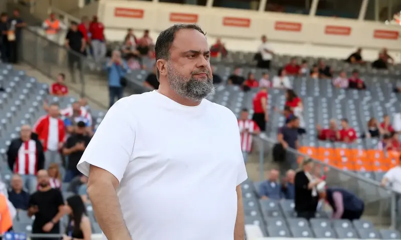 Βαγγέλης Μαρινάκης: «Μιλάει με τη Γιουβέντους για να κλείσει παίκτη»