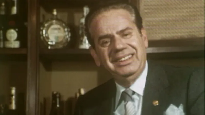 Ο σπουδαίος Γιάννης Γκιωνάκης αφηγείται τη ζωή του όλη