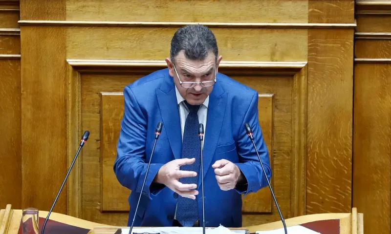Νικόλαος Παπαδόπουλος: Πάνε να λύσουν το δημογραφικό παντρεύοντας αρσενικό με αρσενικό και θηλυκό με θηλυκό και τους δίνουν παιδιά