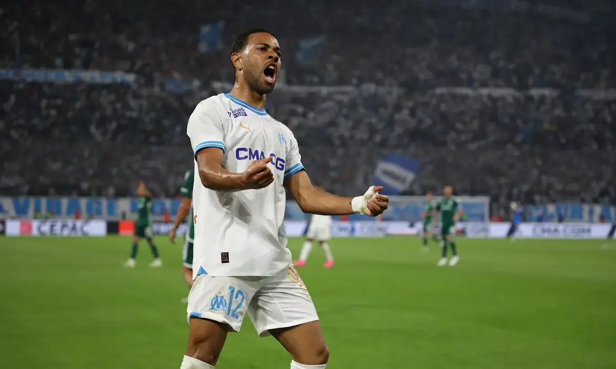 Το παράθυρο για μεταγραφή στη Super League 1 είναι ανοικτό όσον αφορά ελεύθερους, τι θα κάνουν οι ομάδες είναι ένα θέμα