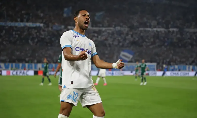 Super League 1: Θα... τσιμπήσει μεγάλη ομάδα και θα κάνει μεταγραφή στο τέλος; Ποιοι ειναι ελεύθεροι