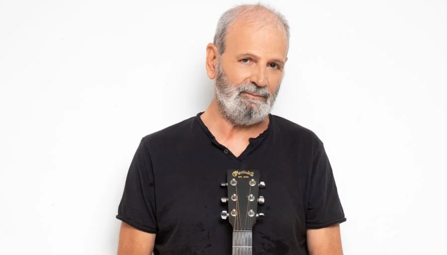 Νίκος Ζούδιαρης: «Α' και Β΄ Ανάγνωση» στον Φιλολογικό Σύλλογο Παρνασσός