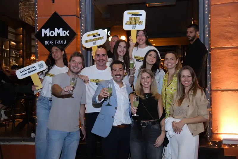 Νέα εξόρμηση του Μάκη στη νυχτερινή Αθήνα