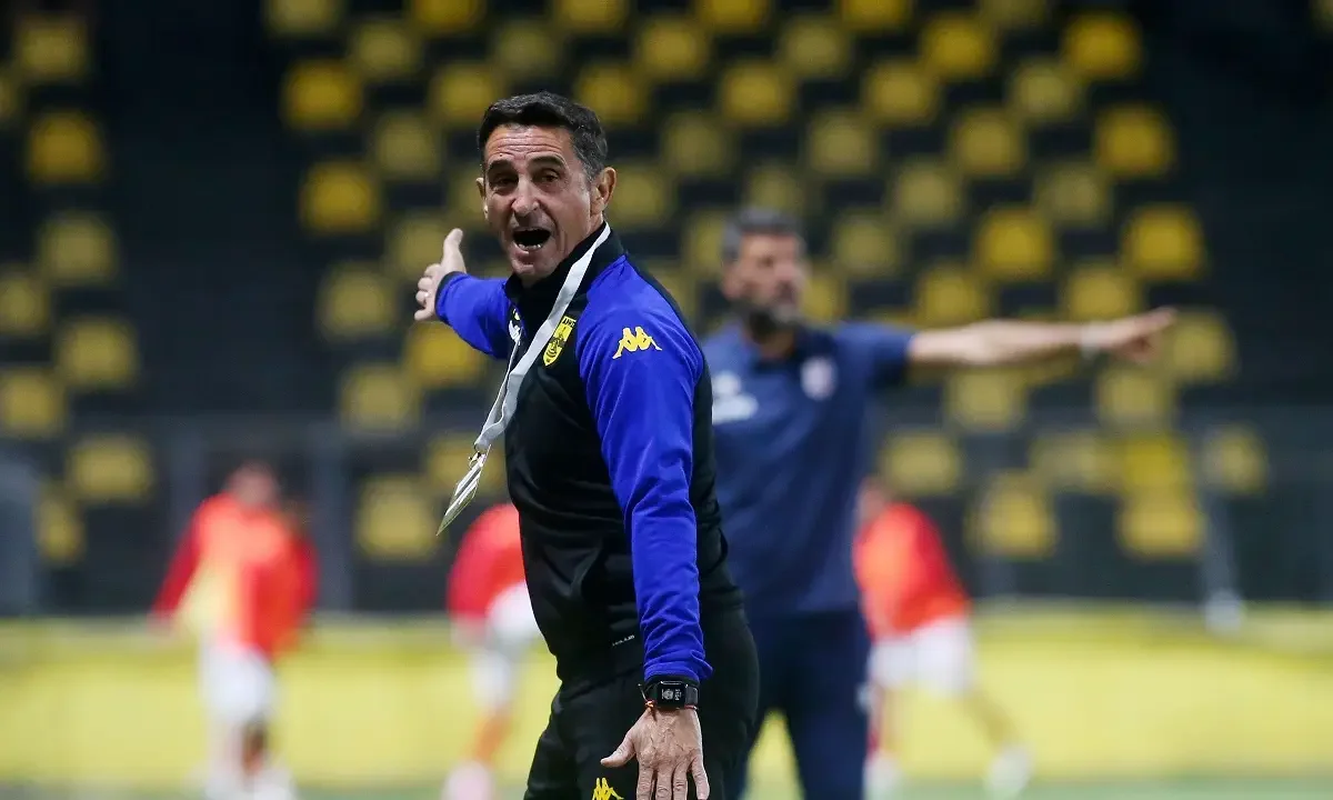 Άρης - Πανσερραϊκός 1-1: O Χιμένεθ έπαθε... Ουζουνίδη και μετά τις νίκες ήρθε η γκέλα