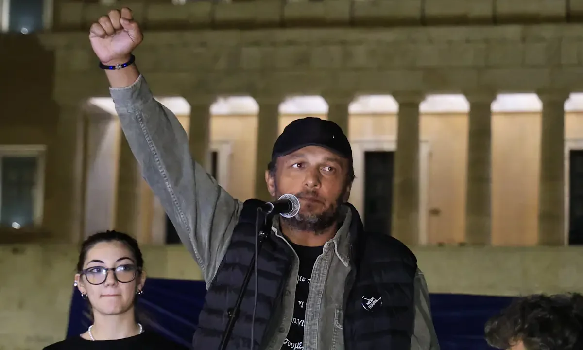 Πάνος Ρούτσι: Πανικός στο Μαξίμου με τις εκδηλώσεις αλληλεγγύης σε όλη την Ελλάδα - Στα βιολογικά του όρια φτάνει ο τραγικός πατέρας.