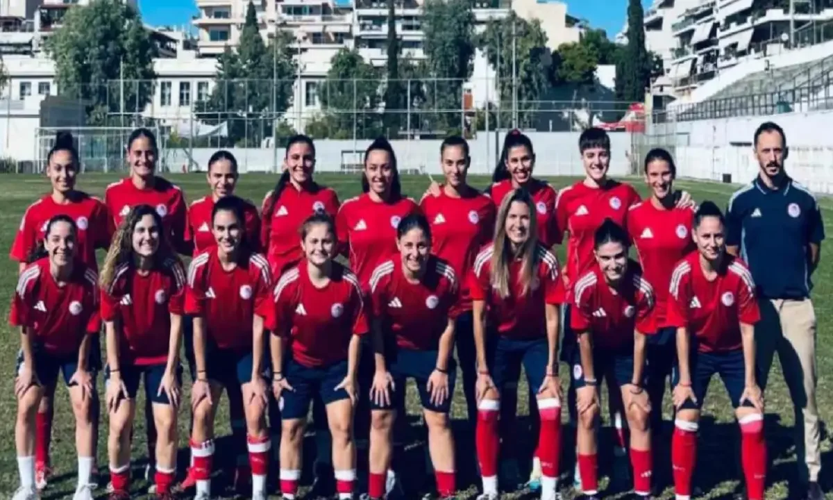 Εξάρα για την ομάδα Γυναικών του Ολυμπιακού απέναντι στον Φωστήρα