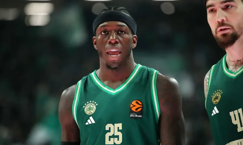 Euroleague: Αυτοί θα σφυρίξουν το Μπασκόνια – Παναθηναϊκός!