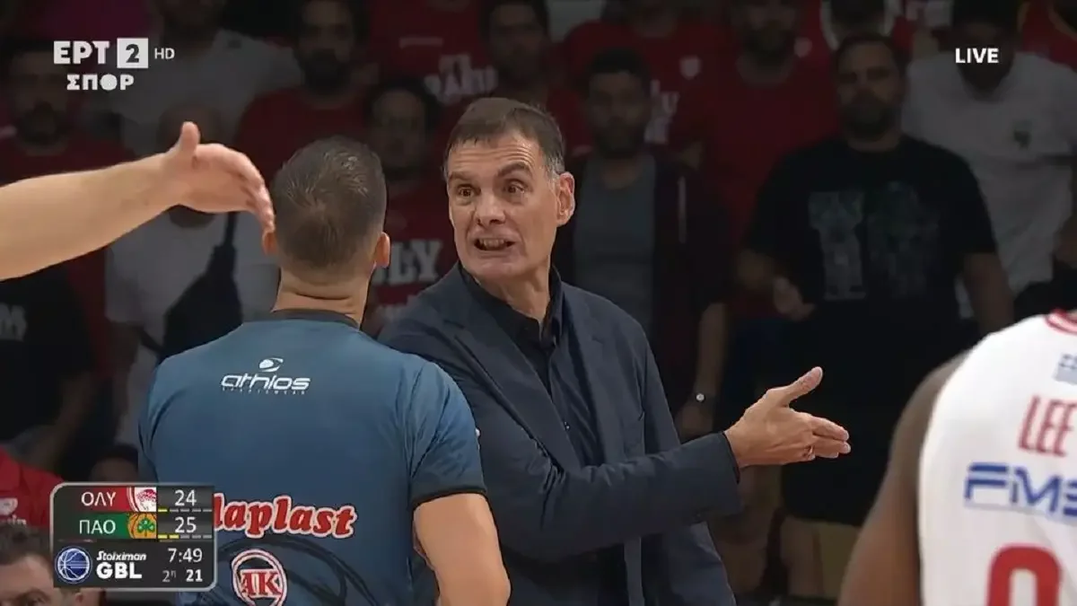 Ο Γιώργος Μπαρτζώκας ζήτησε αντιαθλητικό σε φάουλ του Σλούκα στον Ντόρσεϊ και μάλιστα έκανε και challenge για τη φάση