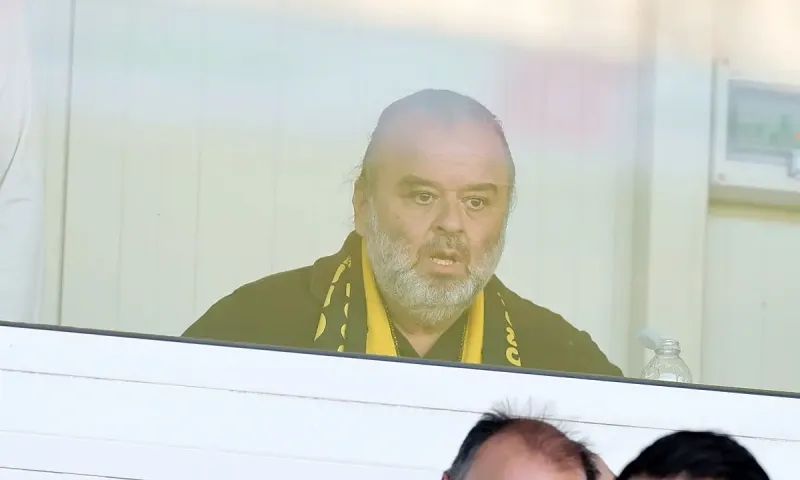 Διαιτησία: «Τρέλα» στην ΑΕΚ με ΚΕΔ και Σιδηρόπουλο!