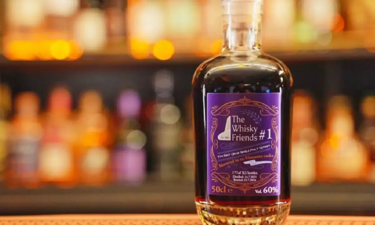 Το πρώτο ελληνικό single malt ουίσκι γεννήθηκε στην Πάτρα