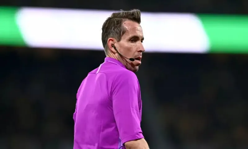 Super League 1: Ξανά Γερμανός σε ντέρμπι – Ο Στίλερ σφυρίζει το Ολυμπιακός – ΑΕΚ!