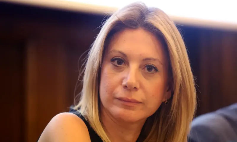 Καρυστιανού για το δίλημμα «Μητσοτάκης ή χάος»: «Ο Μητσοτάκης είναι το χάος»