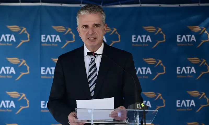 ΕΛΤΑ: Θυσιάστηκε ως «Ιφιγένεια» ο CEO Γρηγόρης Σκλήκας – Κυβερνητική στάχτη στα μάτια για τη διάλυση των ταχυδρομείων