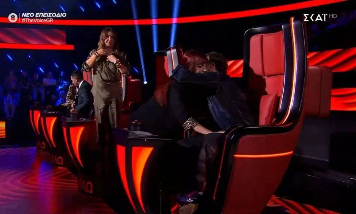 Το The Voice of Greece με τον Γιώργο Καπουτζίδη συνεχίζει στην κορυφή: πάνω από 2,5 εκατ. τηλεθεατές και τριπλό ραντεβού πλέον.