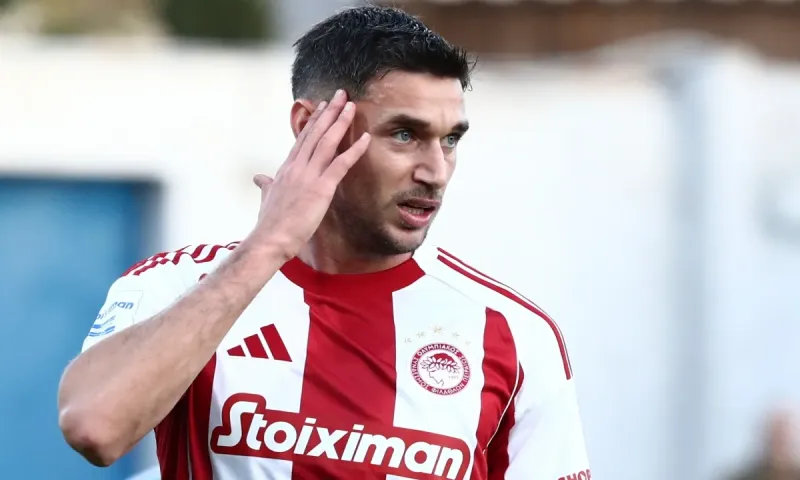 Ολυμπιακός : Ο παίκτης που δεν χαμπαριάζει από ρεπό!