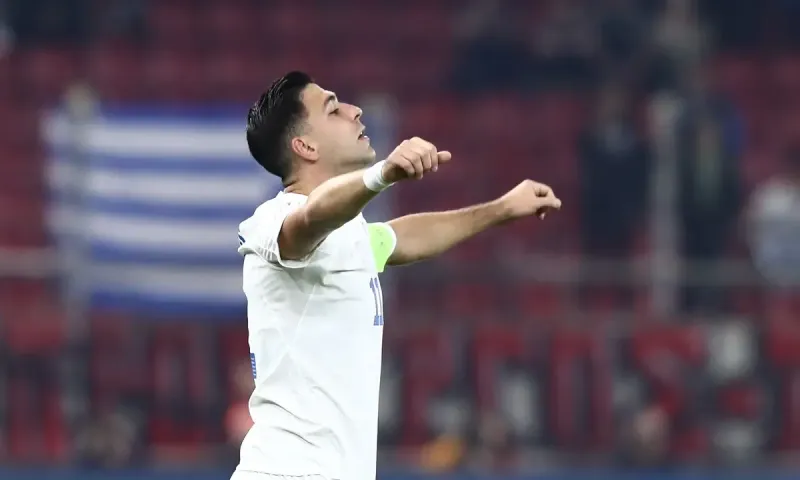 Μπακασέτας μετά το γκολ: «Όλοι, όλοι»