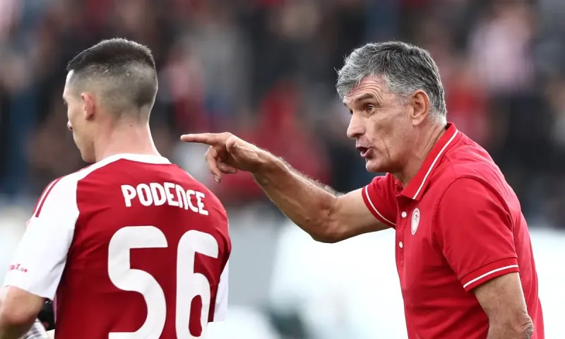 Ολυμπιακός - Ατρόμητος: Με ενδεκάδα Champions League ο Μεντιλιμπαρ