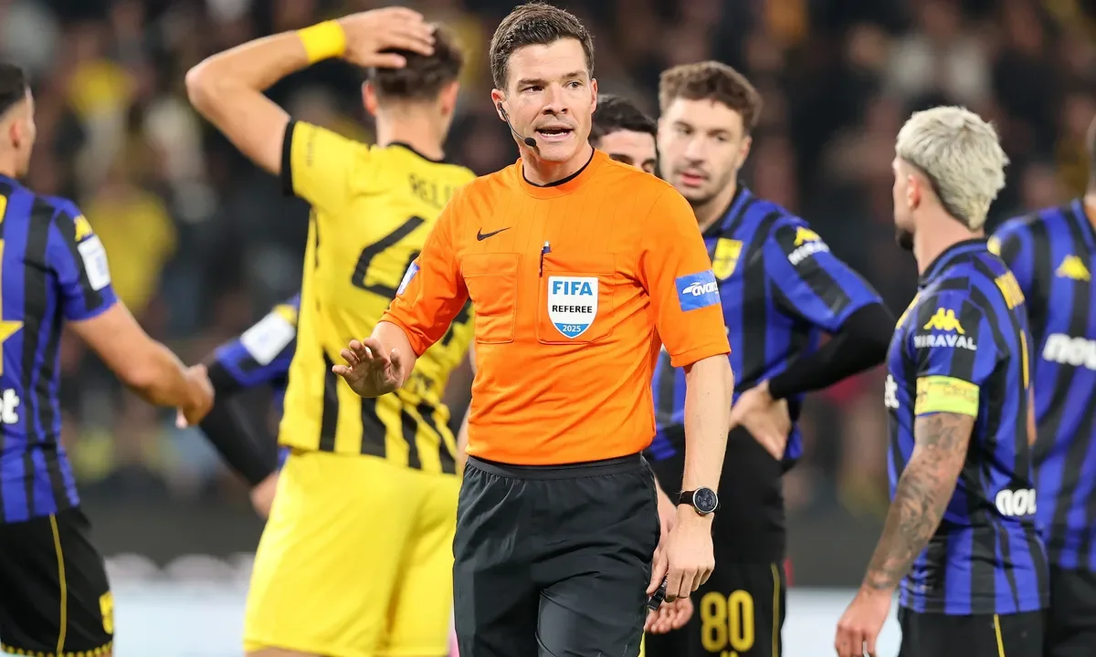 Μάλλον έπιασε τόπο η επίσκεψη της ΑΕΚ στην UEFA. Ο Πινέδα θα έπρεπε να δει από την τηλεόραση το ντέρμπι με τον Παναθηναϊκό.