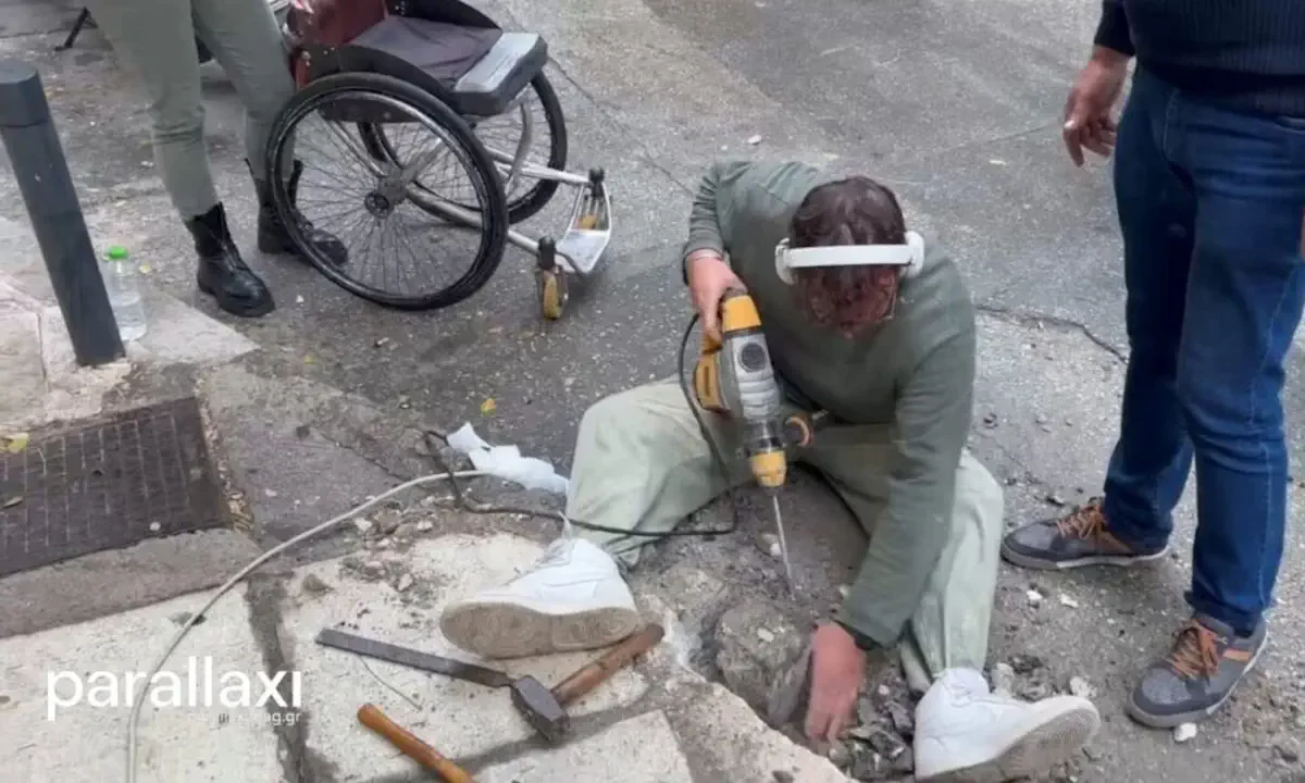 Θεσσαλονίκη: Τη δουλειά που όφειλε να κάνει ο δήμος εδώ και χρόνια, την έκανε με μια ακτιβιστική πράξη ο Κωσταντίνος Τσιφτσόπουλος.