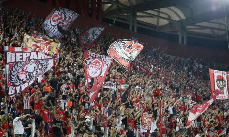 Ολυμπιακός ποδόσφαιρο: 300 τρελοί οπαδοί θα κάνουν το ταξίδι στο -20 στην Αστάνα
