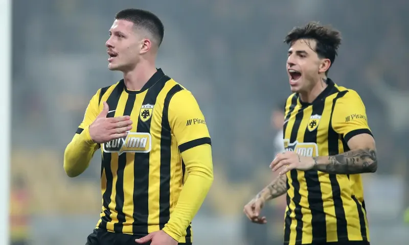 ΑΕΚ-Ατρόμητος 4-1: Πανέμορφη ΑΕΚ, νίκησε με κορυφαίο και σκόρερ τον Πινέδα και δυο γκολ του Γιόβιτς