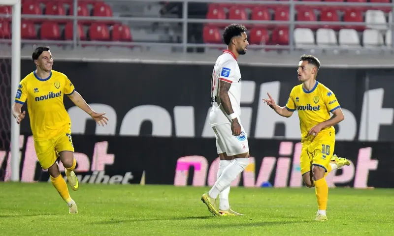 Πανσερραϊκός – Παναιτωλικός 0-1: Bλέπει 8άδα ο Παναιτωλικός, βλέπει μόνο «πλάτες» ο Πανσερραϊκός!