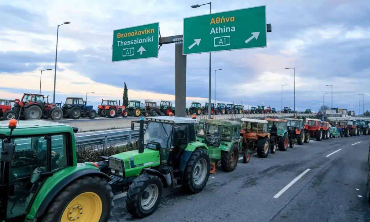Δημοσκόπηση:Το ξεσκέπασμα των σκανδάλων και οι λαϊκές κινητοποιήσεις απασχολούν περισσότερο τον κόσμο - Στα «αζήτητα» η εκλογή Πιερρακάκη.